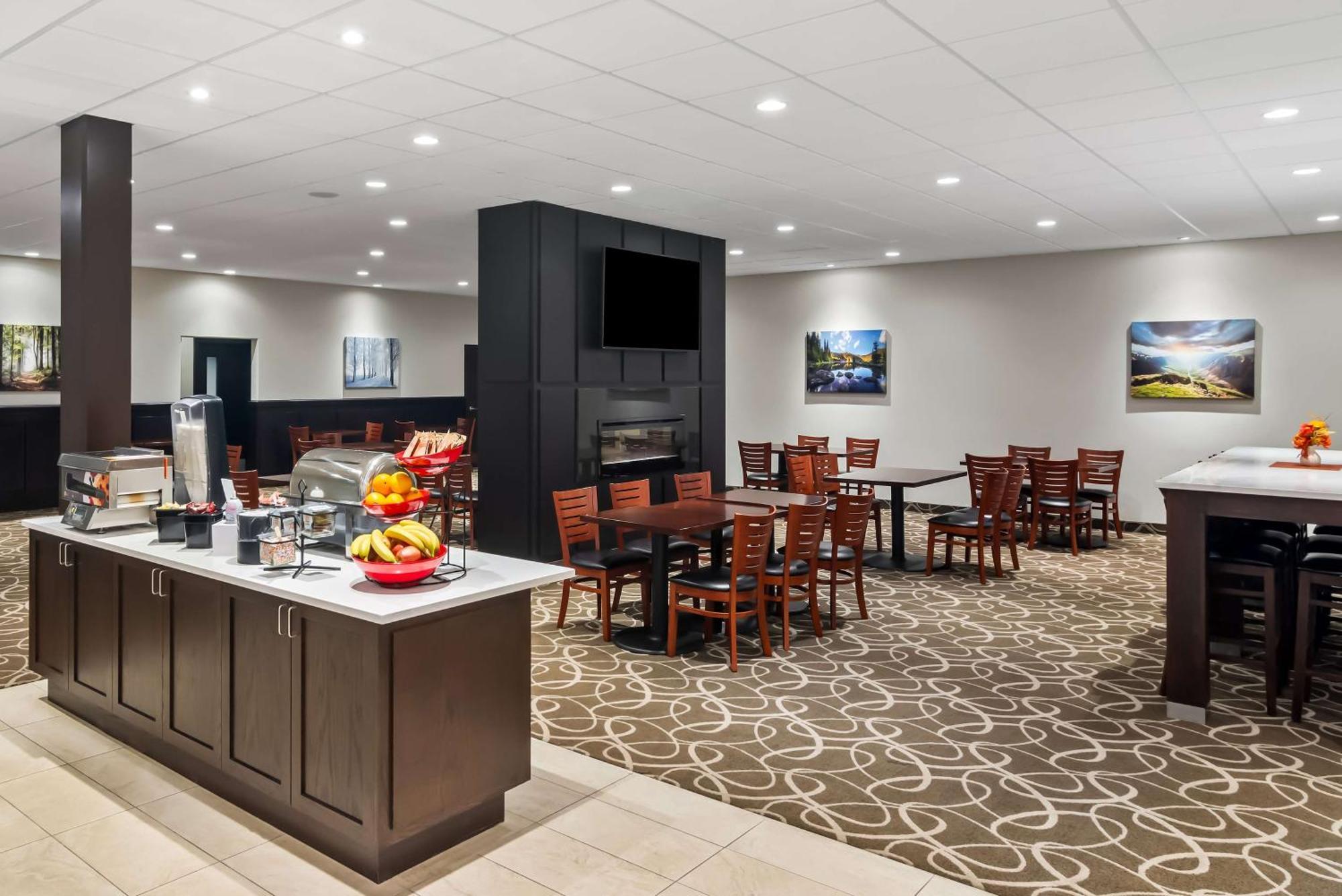 Best Western Plus Pitt Meadows Inn & Suites Exterior foto